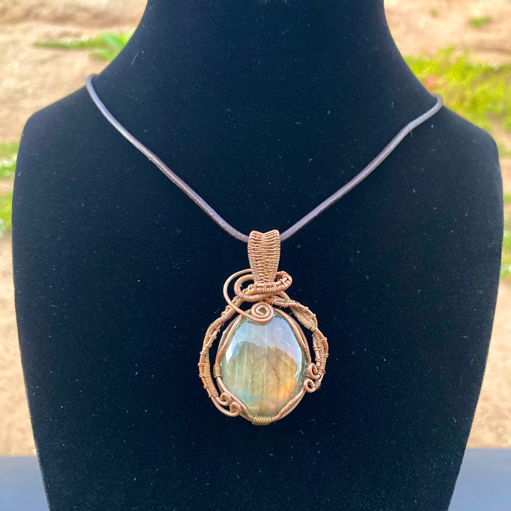Wirewrapped Labradorite Gemstone Necklace